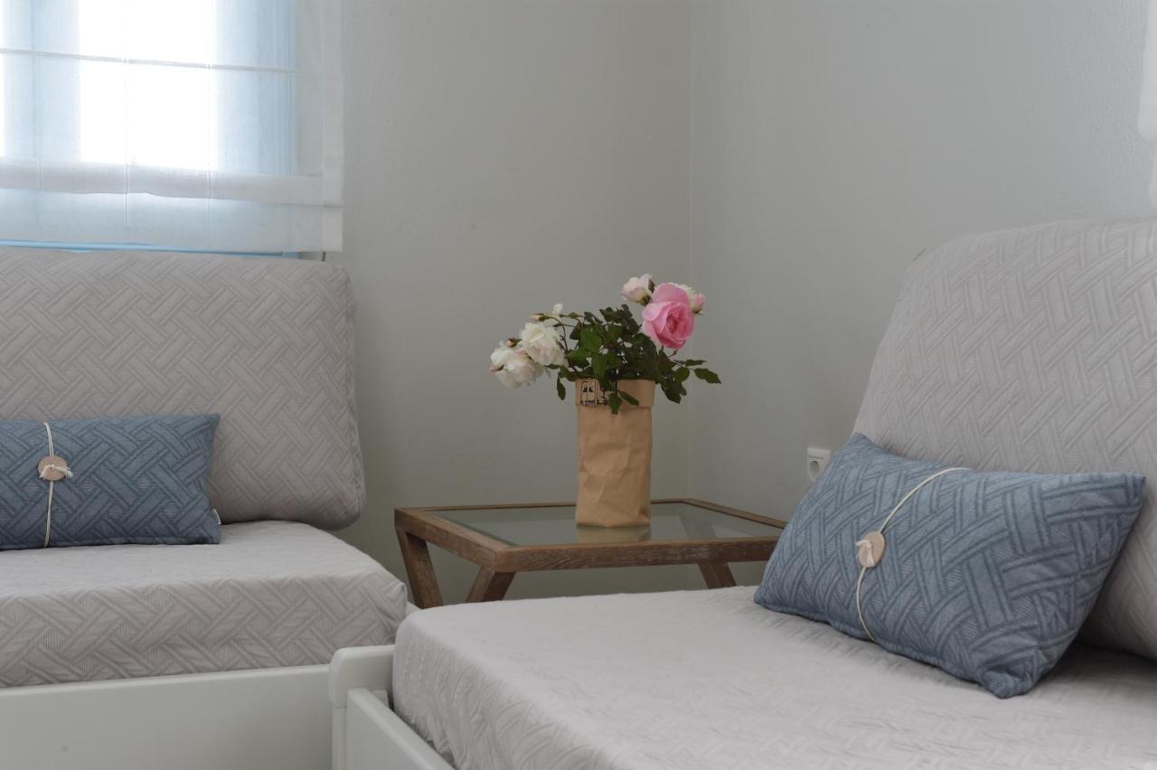 Tonia Apartments Paros Хріссі-Акті Екстер'єр фото