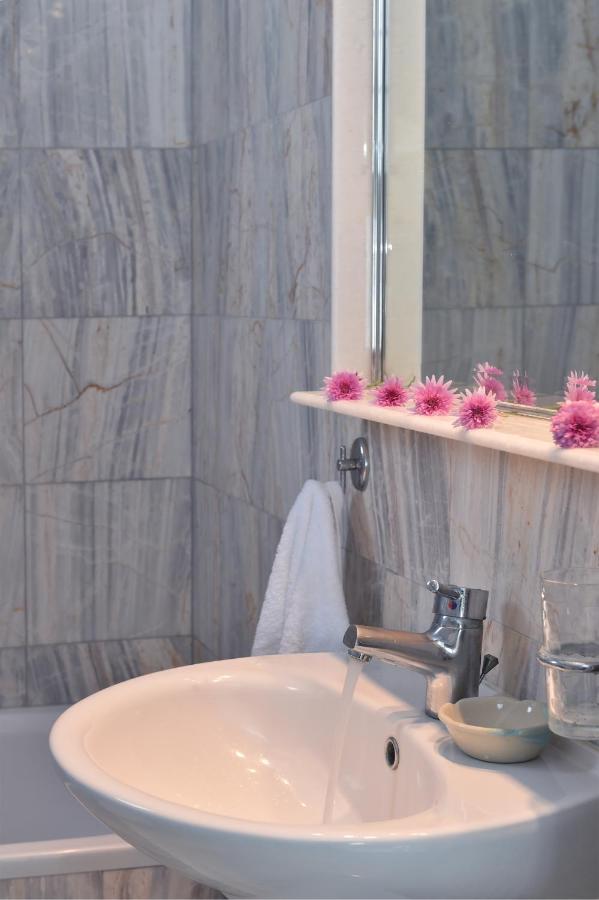 Tonia Apartments Paros Хріссі-Акті Екстер'єр фото