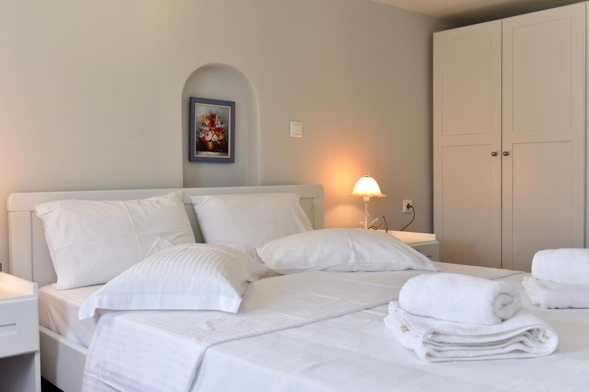 Tonia Apartments Paros Хріссі-Акті Екстер'єр фото