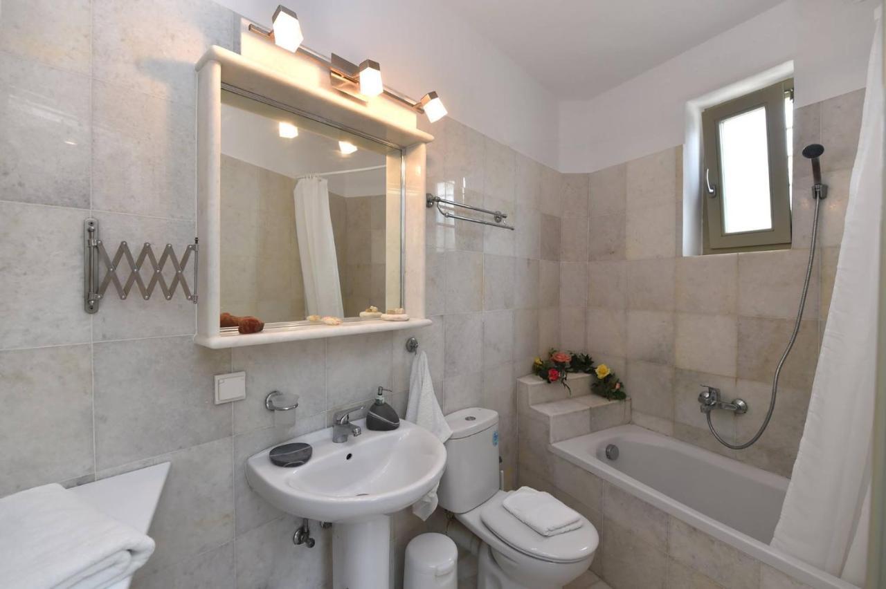 Tonia Apartments Paros Хріссі-Акті Екстер'єр фото